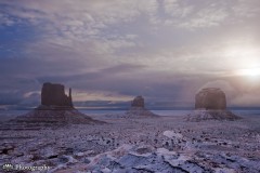 Sunrise after a snowstorm in Monument Valley